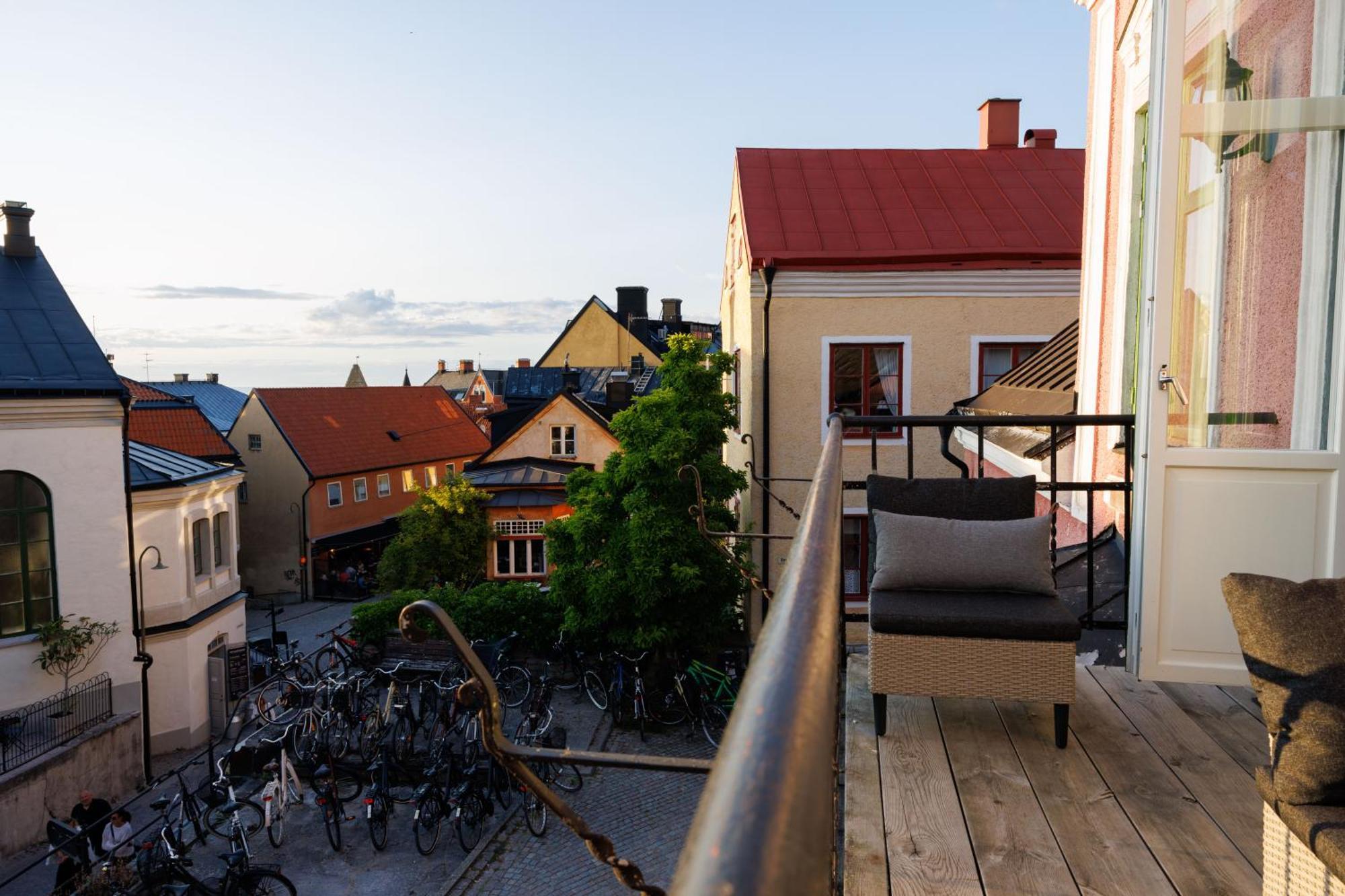 Adelsgatan Apartments Visby Innerstad ภายนอก รูปภาพ
