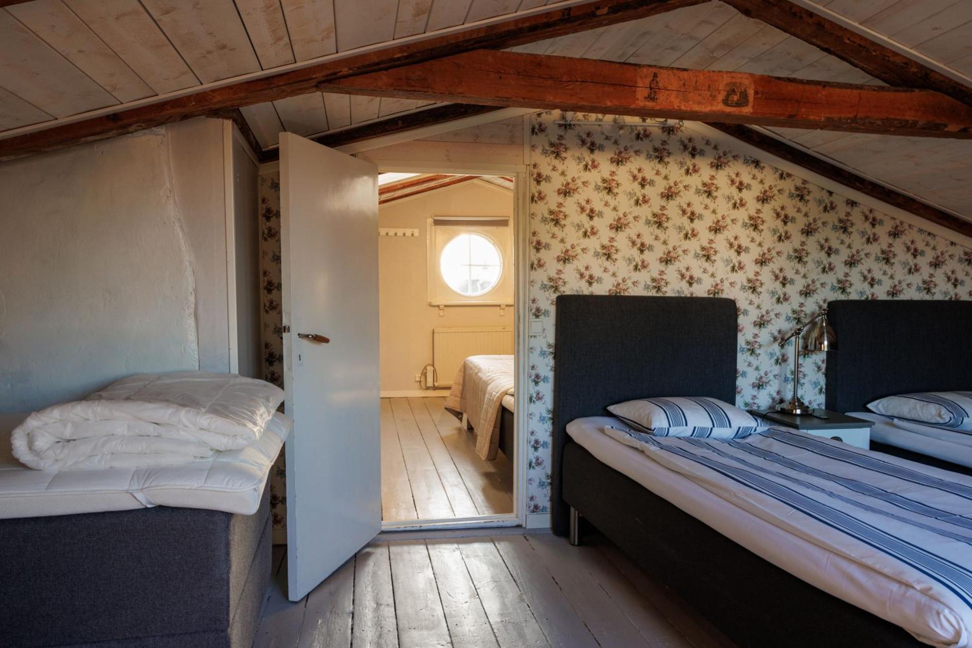 Adelsgatan Apartments Visby Innerstad ภายนอก รูปภาพ