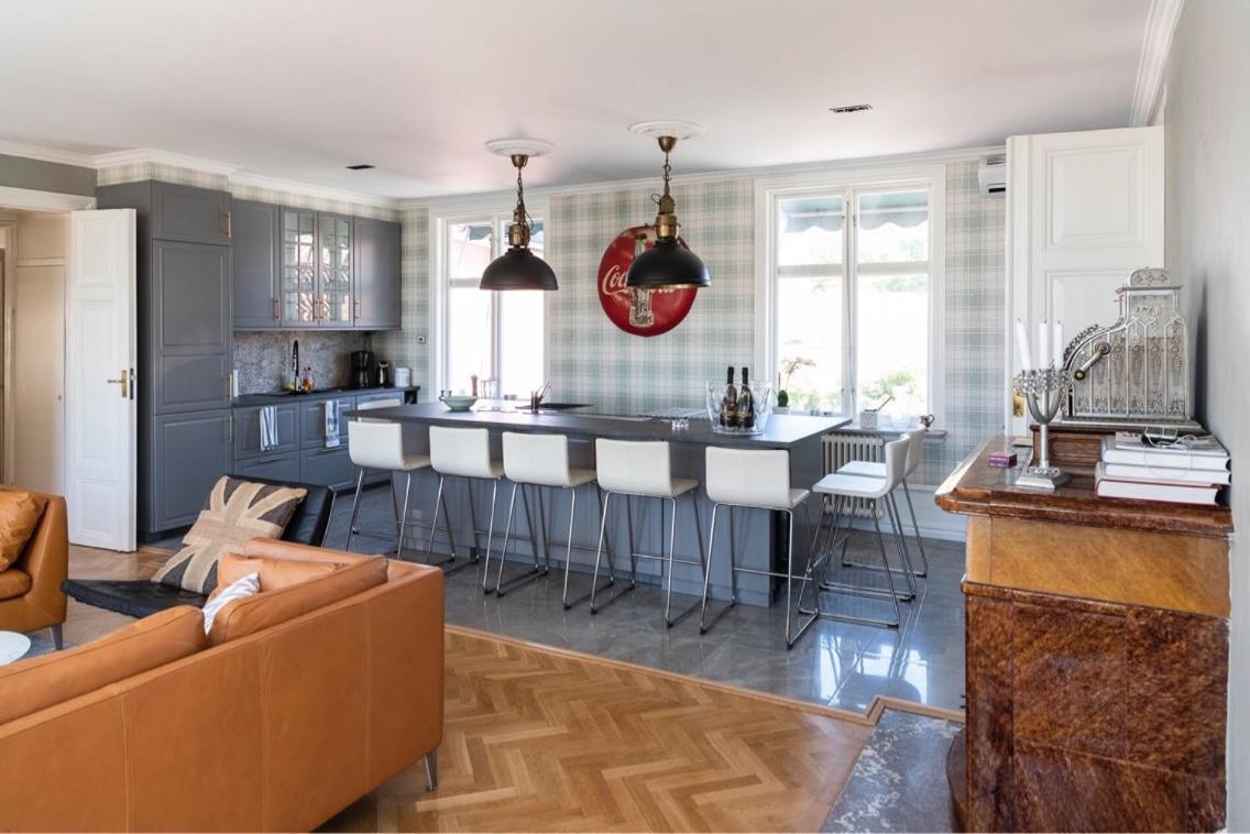 Adelsgatan Apartments Visby Innerstad ภายนอก รูปภาพ