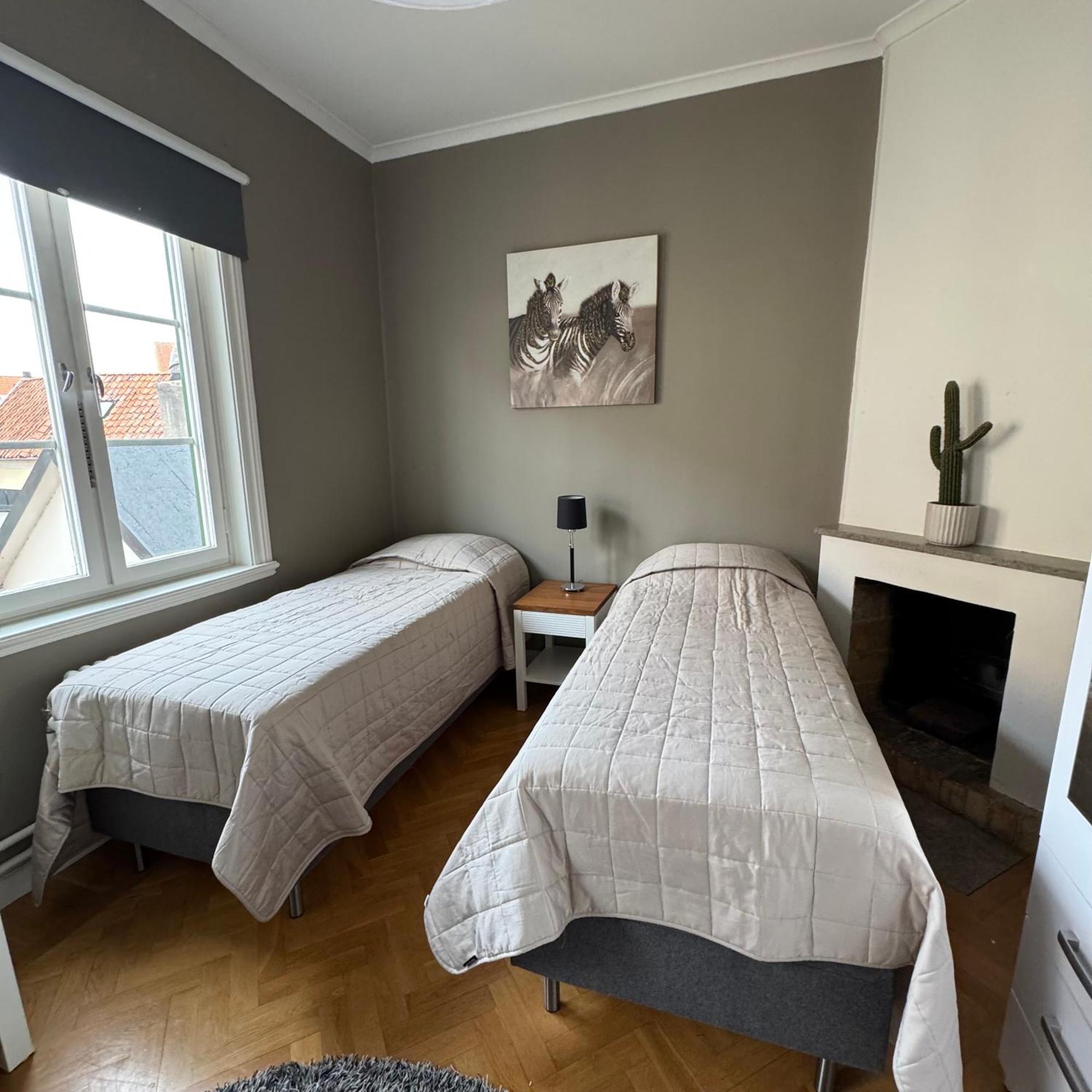 Adelsgatan Apartments Visby Innerstad ภายนอก รูปภาพ